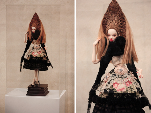 Popovy sisters in flowers